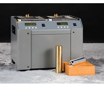 Fluke 9011 Сухоблочный калибратор температуры с двумя скважинами