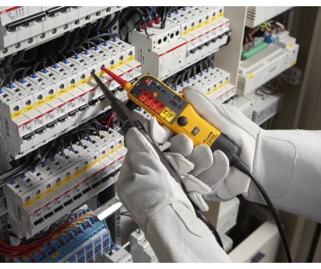 Тестер Fluke T130/VDE